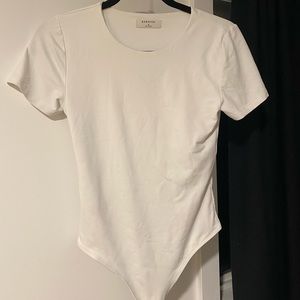 Aritzia Babaton Short Sleeve Bodysuit